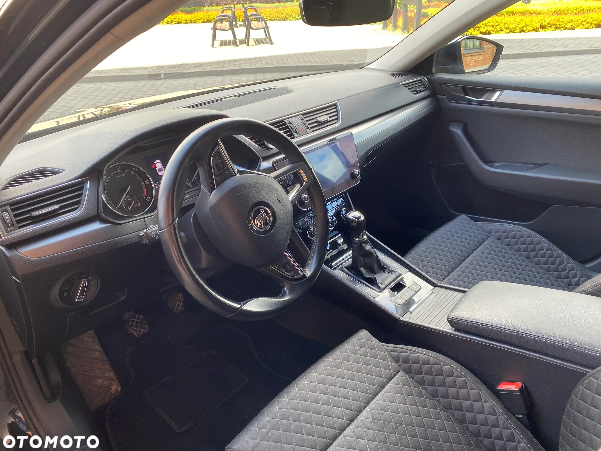 Skoda Superb 2.0 TDI Style - 16