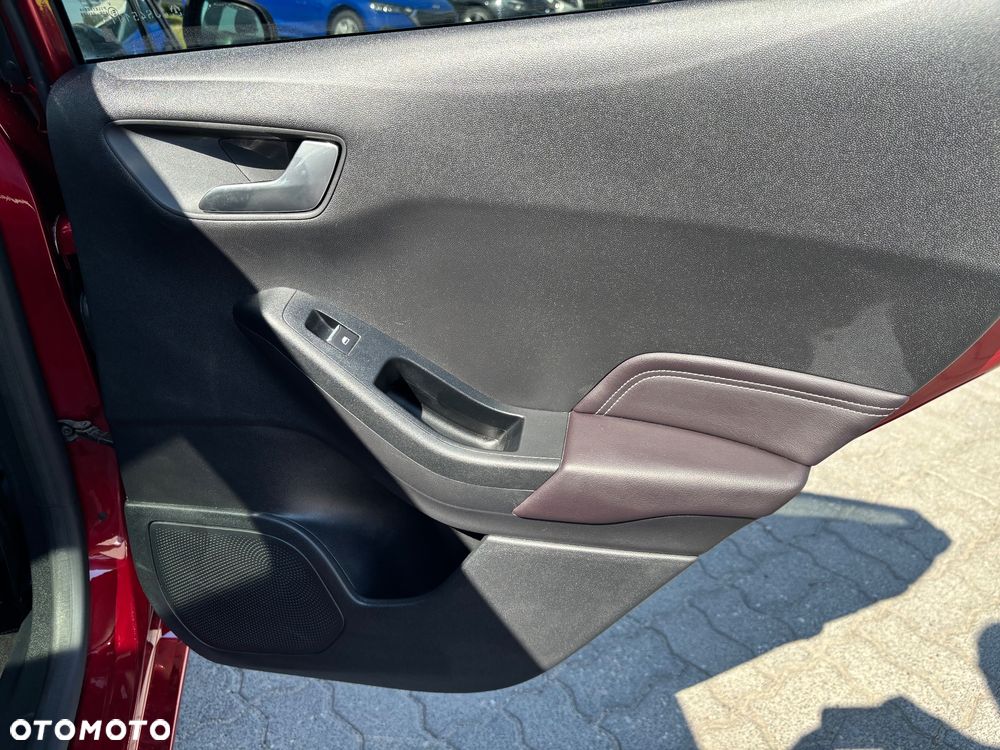Ford Fiesta 1.0 EcoBoost S&S VIGNALE - 23