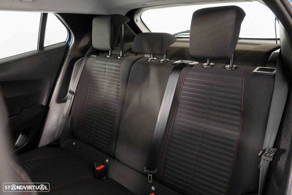 Peugeot 2008 1.2 PureTech Active Pack - 9