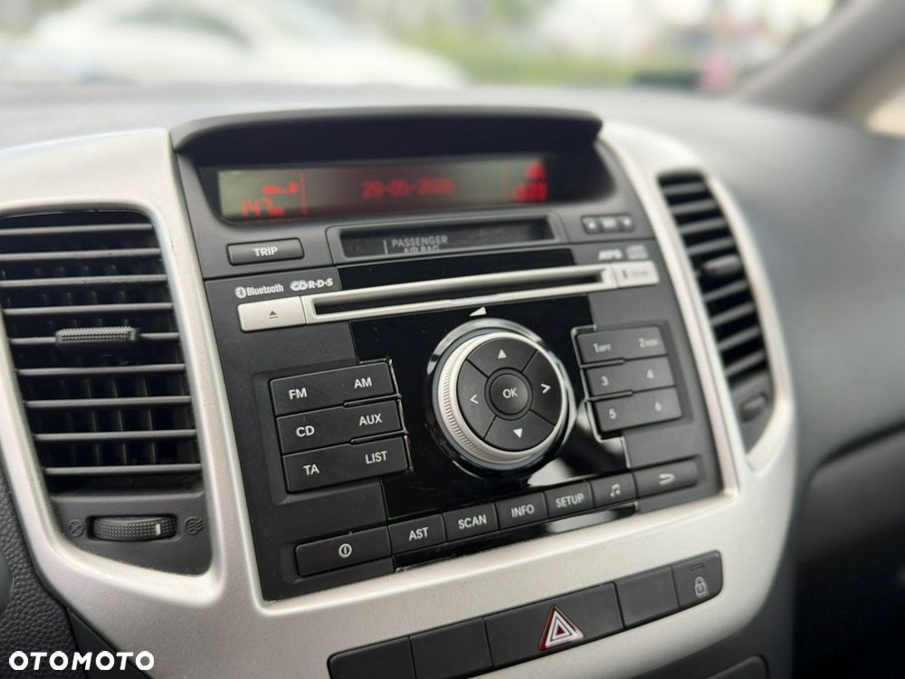 Kia Venga - 26