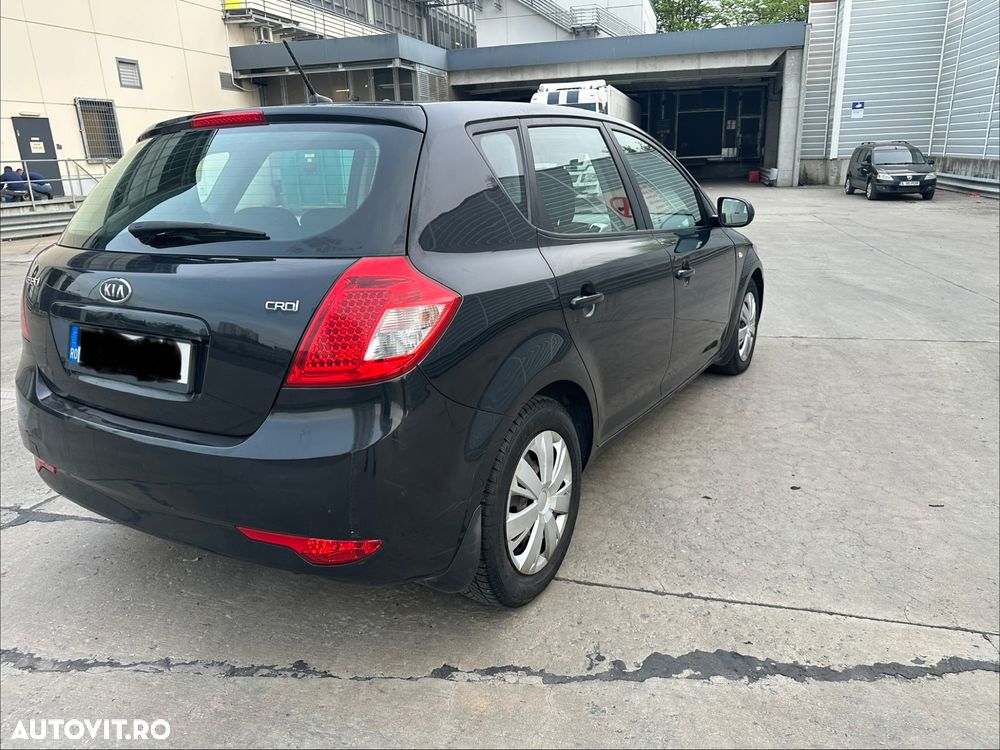 Kia Ceed - 15