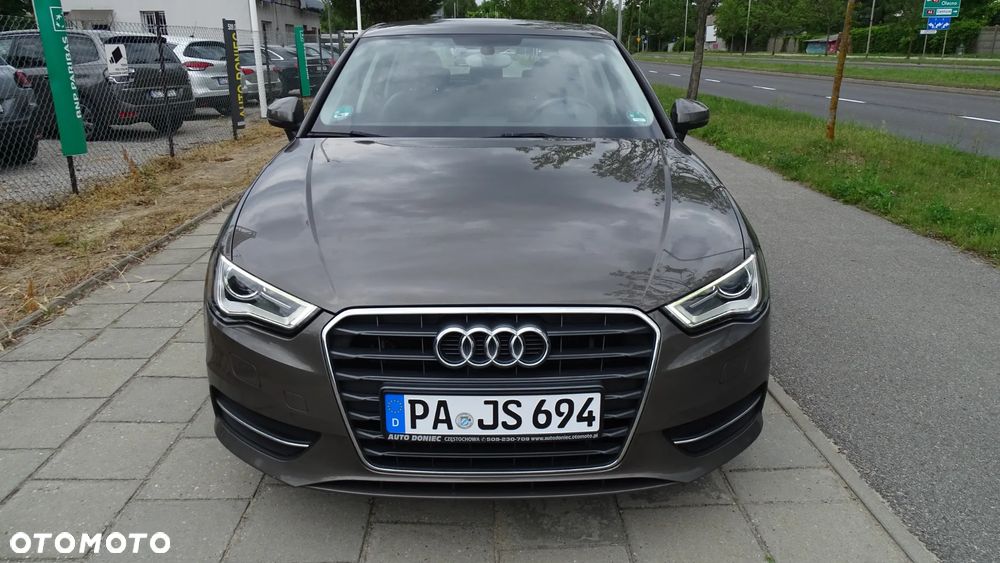 Audi A3 Sportback 1.4 TFSI S tronic Attraction - 3