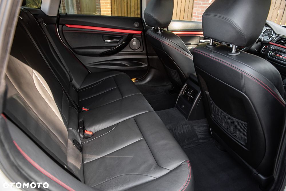 BMW 3GT 328i Sport-Aut Sport Line - 29
