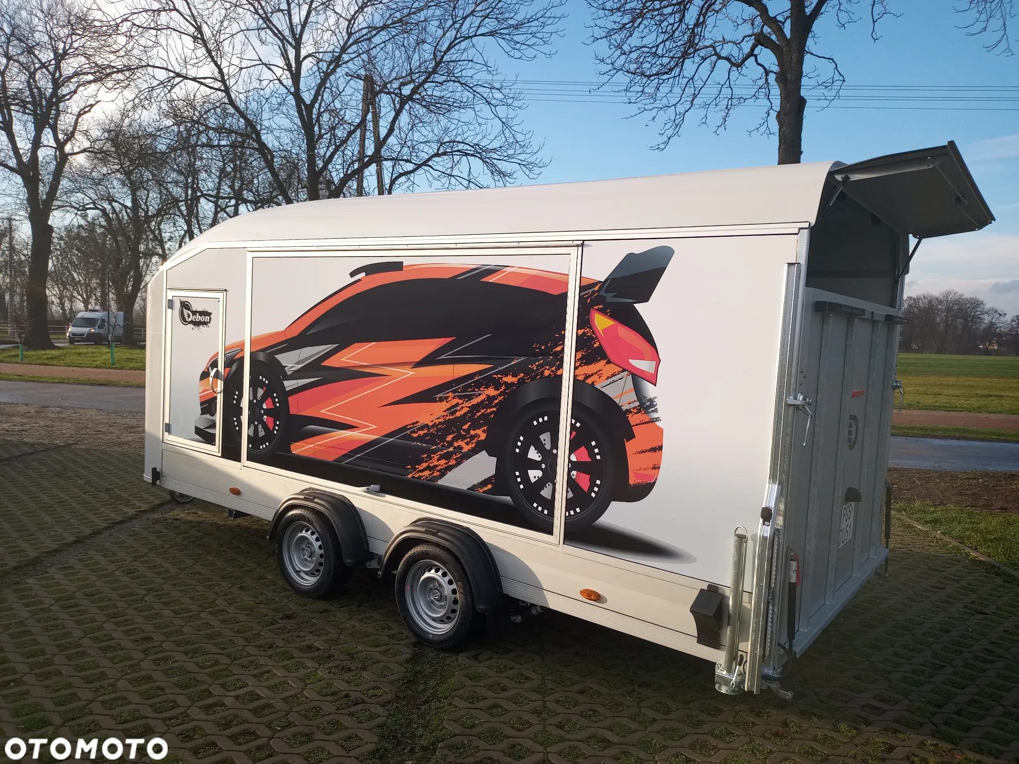 Debon Fourgon C1000 Roadster - 8