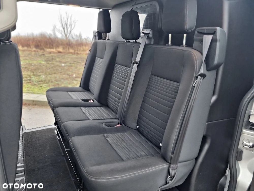 Ford TRANSIT CUSTOM - 31