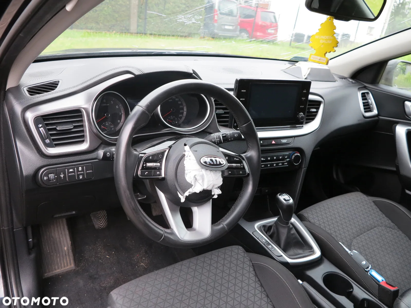 Kia Ceed 1.0 T-GDI M - 10