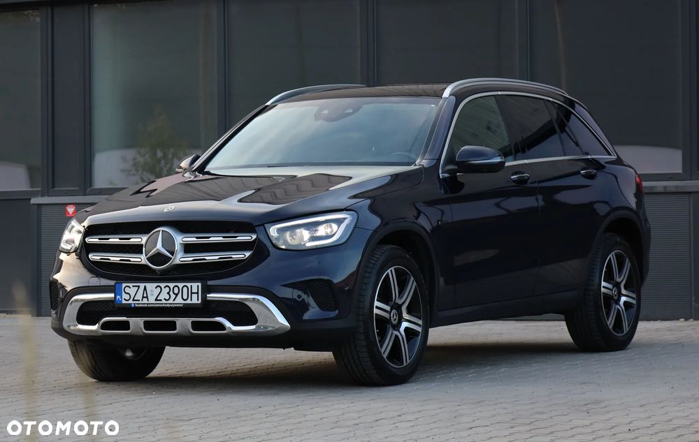 Mercedes-Benz GLC 300 e 4Matic 9G-TRONIC - 38