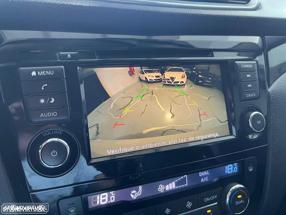 Nissan Qashqai 1.5 dCi Acenta C/Barras de Tejadilho - 19