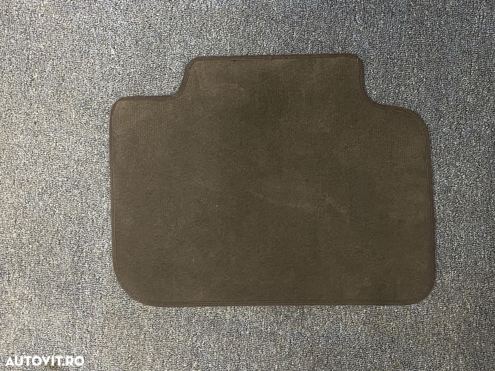 Set presuri covorașe auto textile OE BMW negre Cod OE 106480-11 X3 F25 - 4