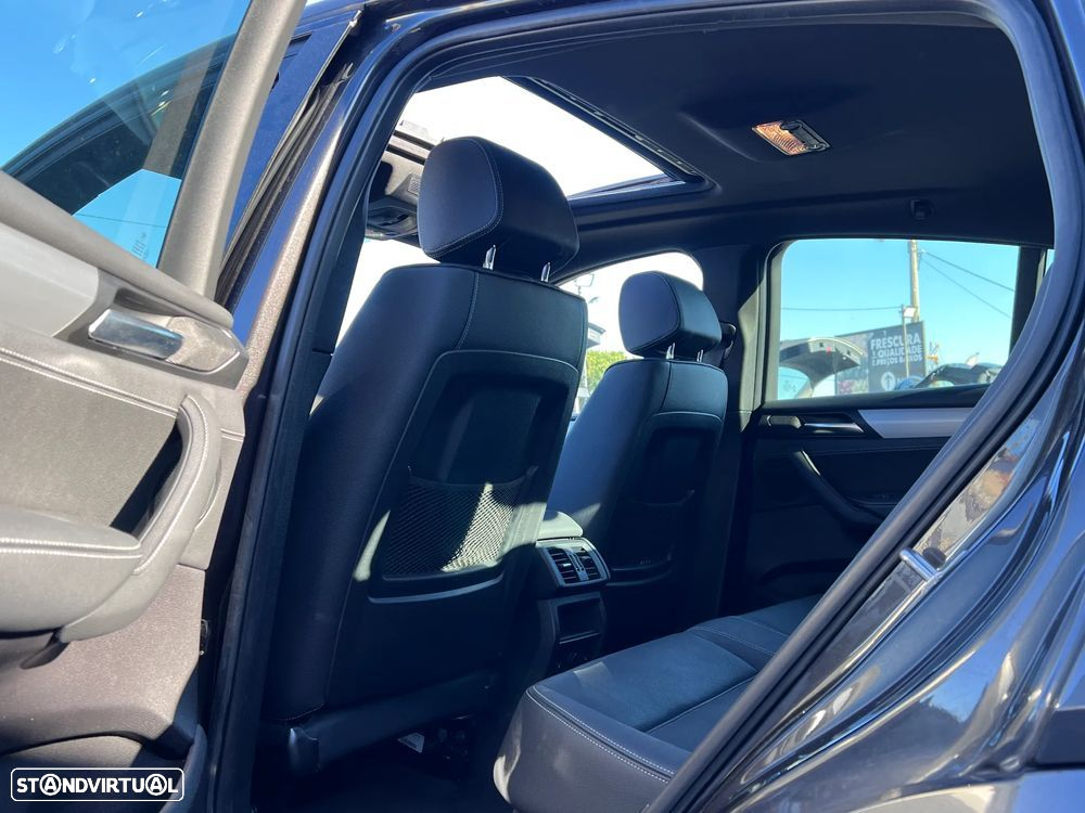 BMW X4 20 d xDrive Pack M Auto - 11