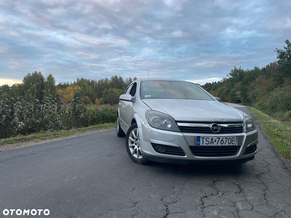 Opel Astra 1.7 CDTI Elegance - 10