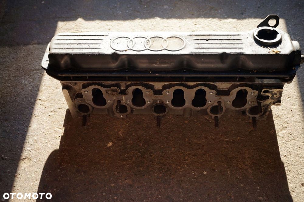 GŁOWICA SILNIKA 80 B4 2.3 10V 034103373P AUDI 1991-1996 - 2