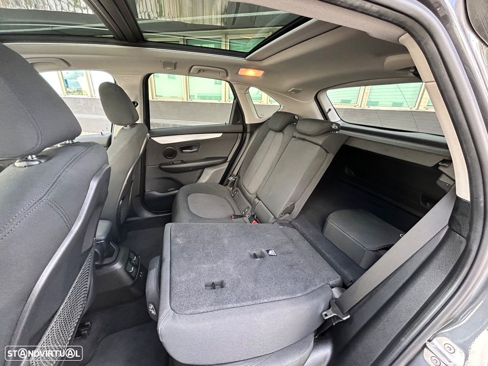 BMW 225xe Active Tourer - 21