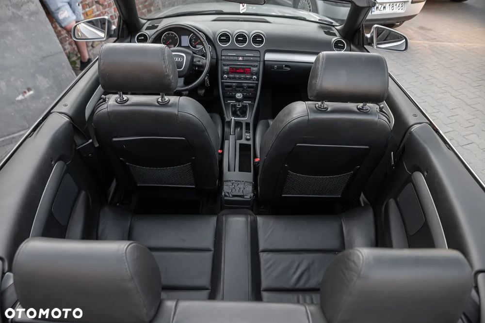 Audi A4 Cabrio 1.8 T - 22