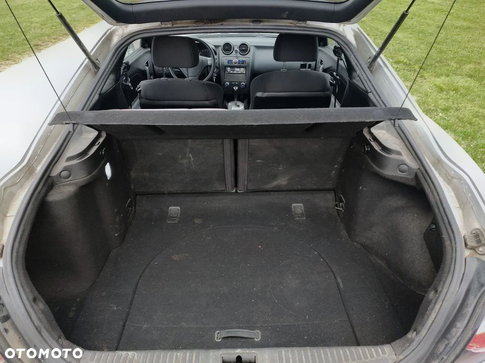 Hyundai Coupe - 16