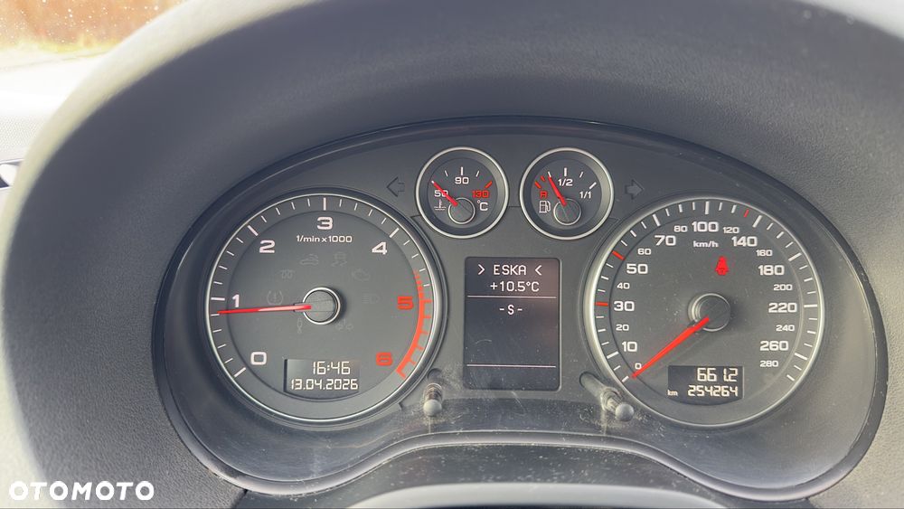 Audi A3 3-drzwiowe - 6