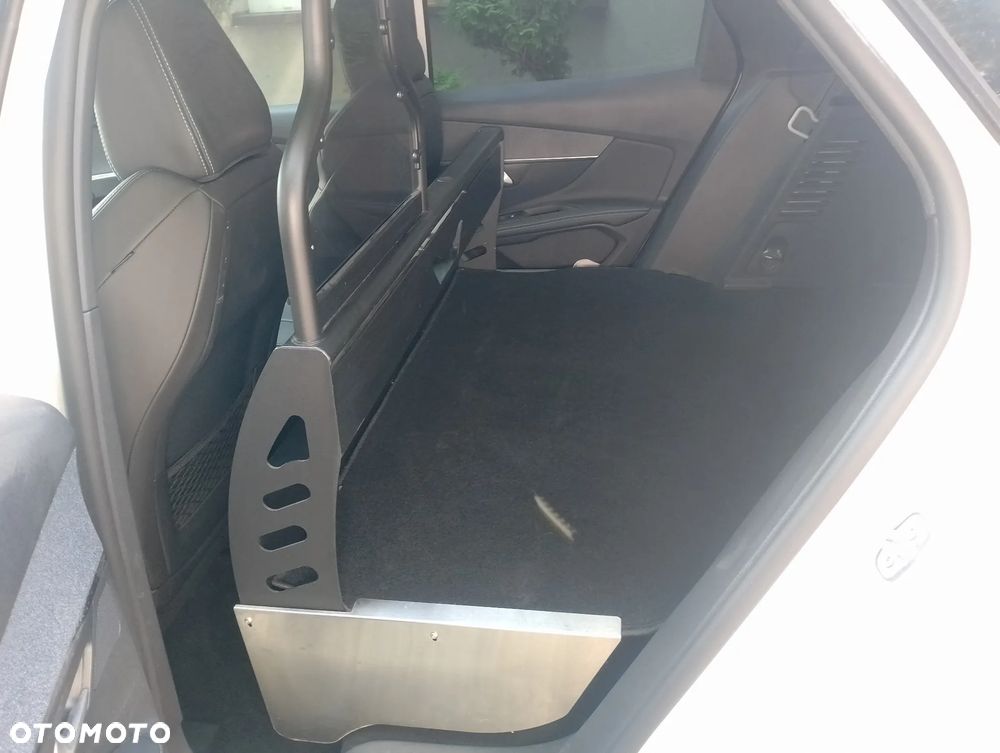 Peugeot 3008 BlueHDi 130 Stop & Start EAT8 Active Business-Paket - 7