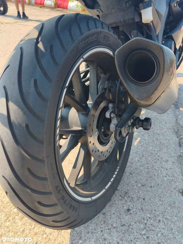 Yamaha R125 - 7