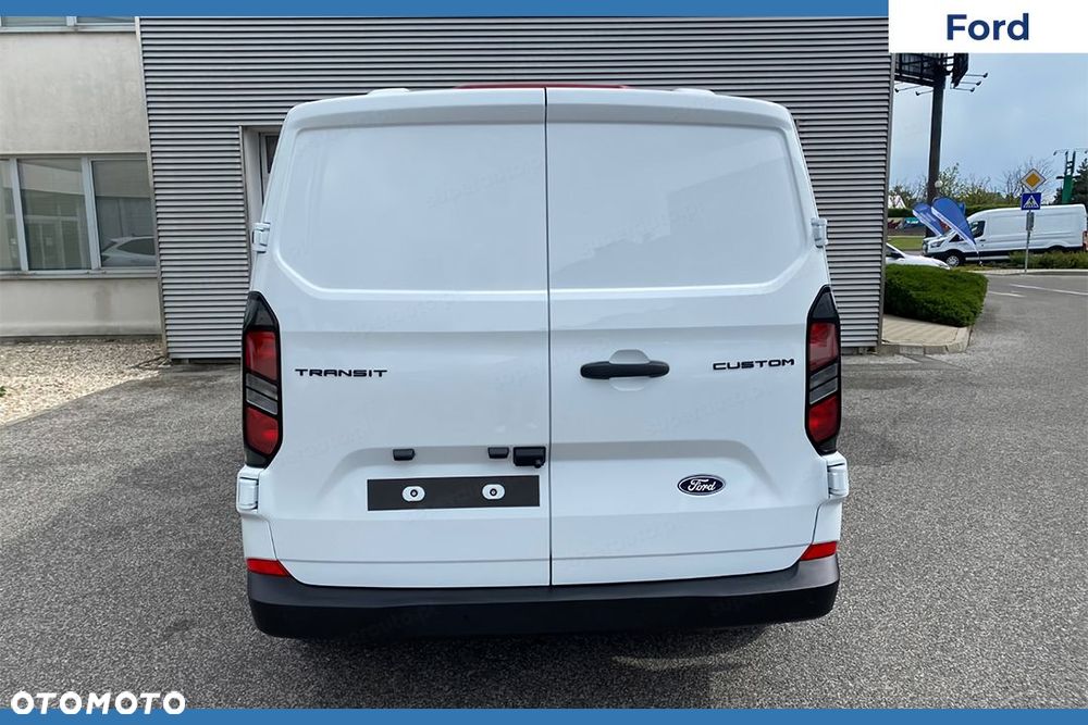 Ford Transit Custom 320 L2H1 Trend 2.0 136KM - 7
