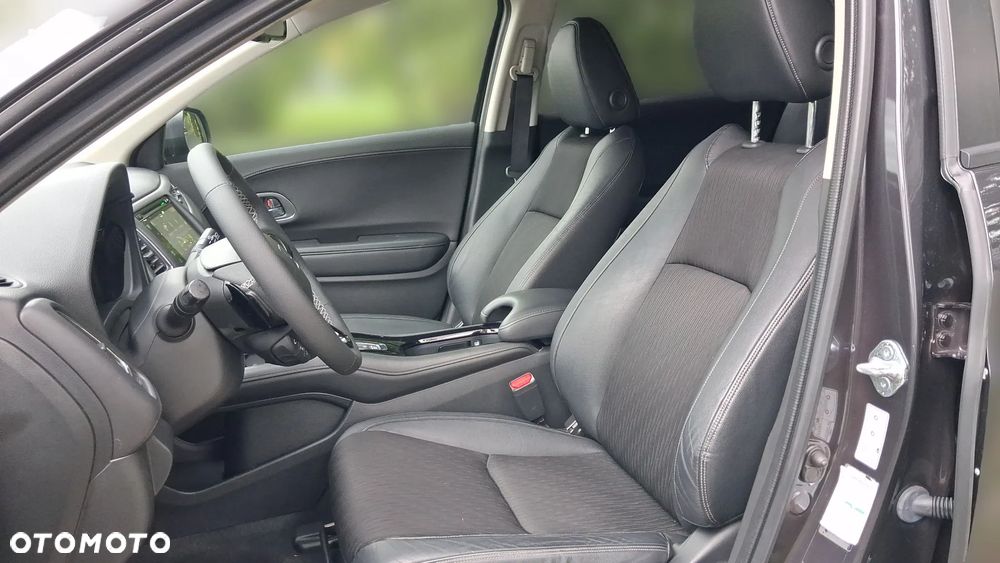 Honda HR-V 1.5 Executive (ADAS / Connect+) CVT - 12