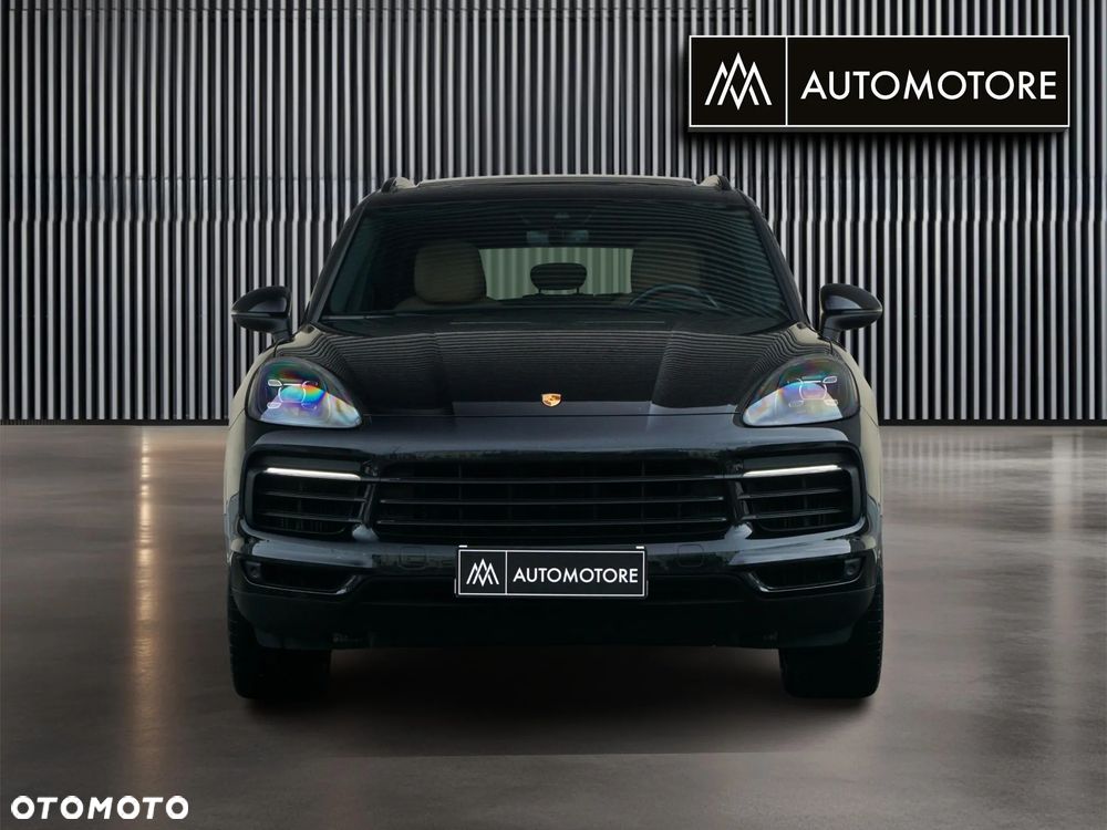 Porsche Cayenne Standard - 4