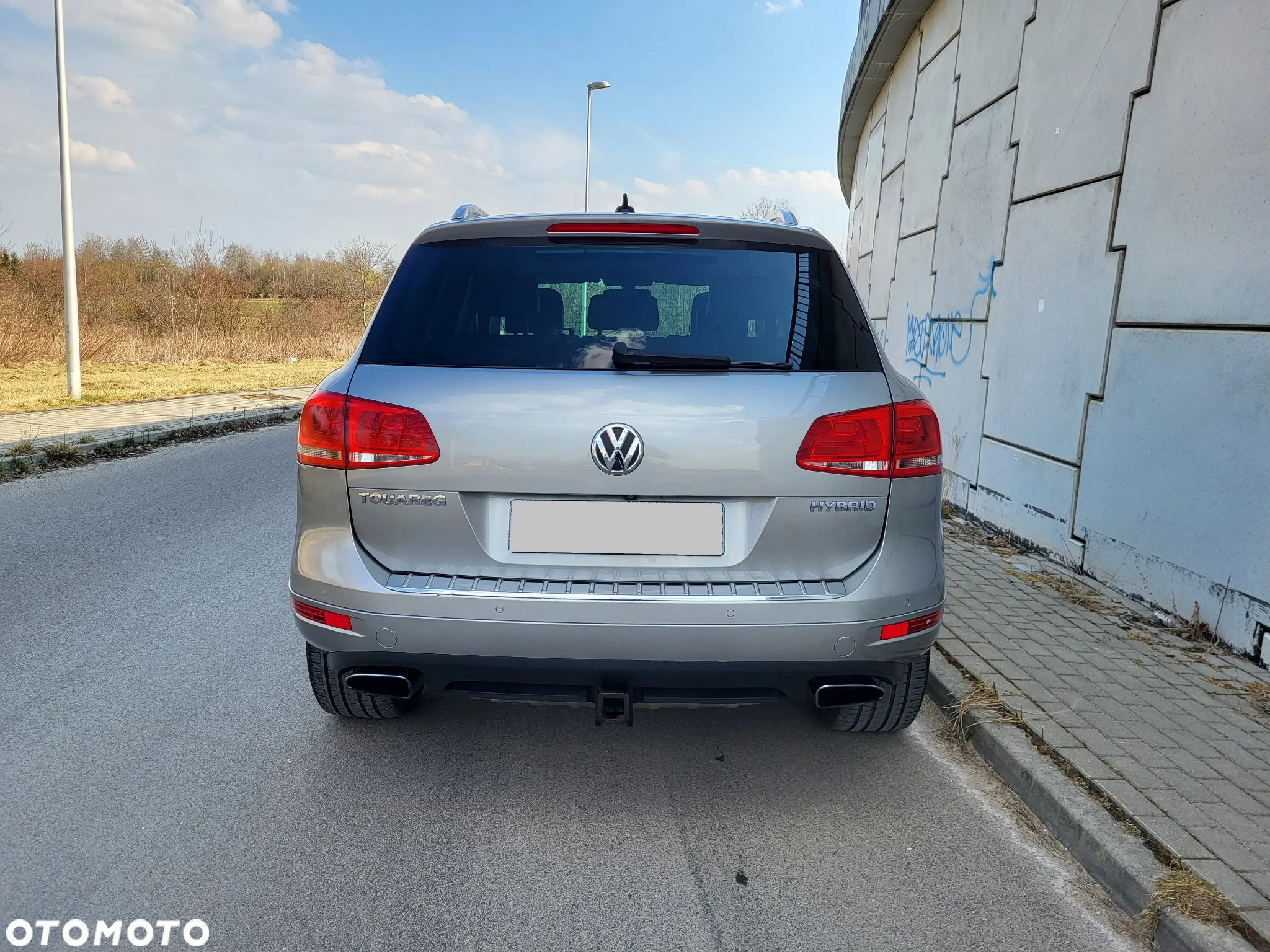 Volkswagen Touareg 3.0 Hybrid 4Motion Automatik - 5