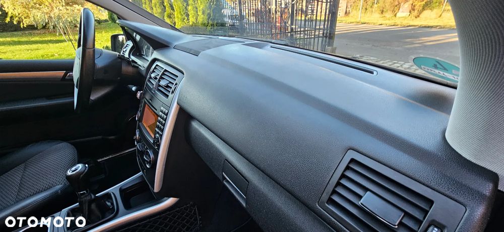 Mercedes-Benz Klasa B 180 BlueEffICIENCY - 27