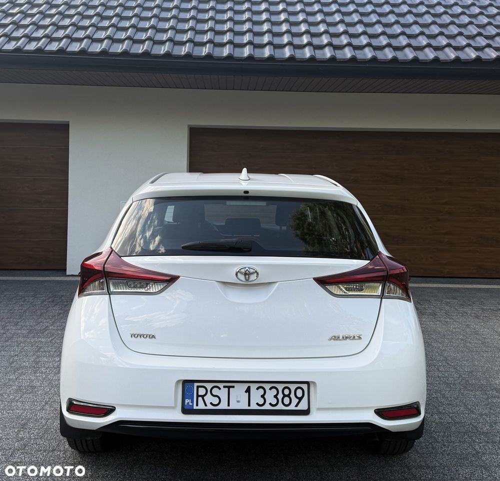 Toyota Auris 1.33 VVT-i Comfort - 4