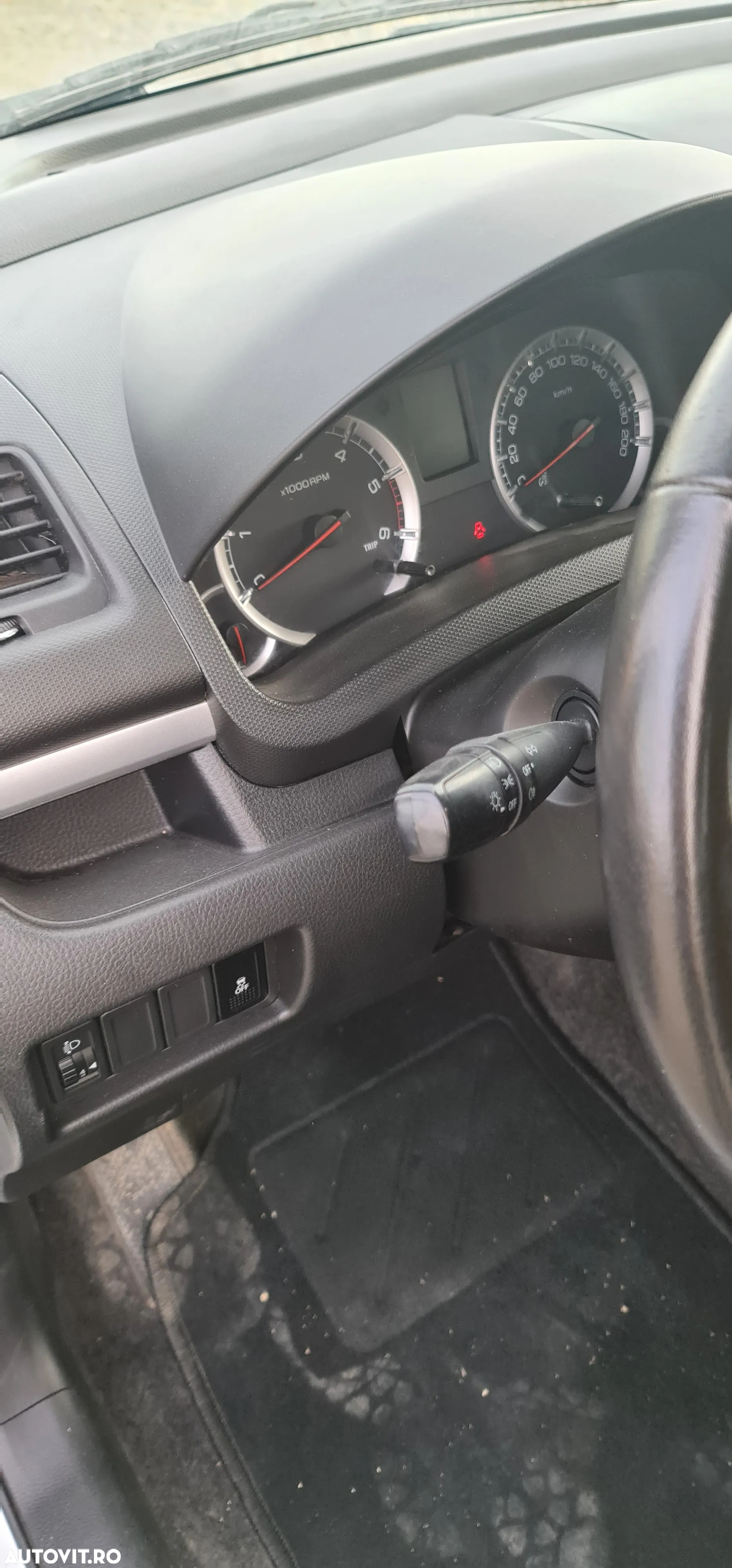 Suzuki Swift 1.3 DDIS Club - 12