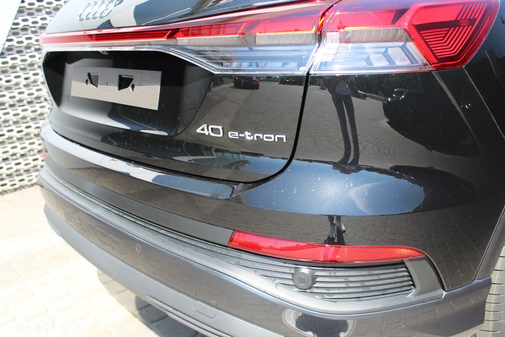Audi Q4 e-tron 40 63kWh Advanced - 12