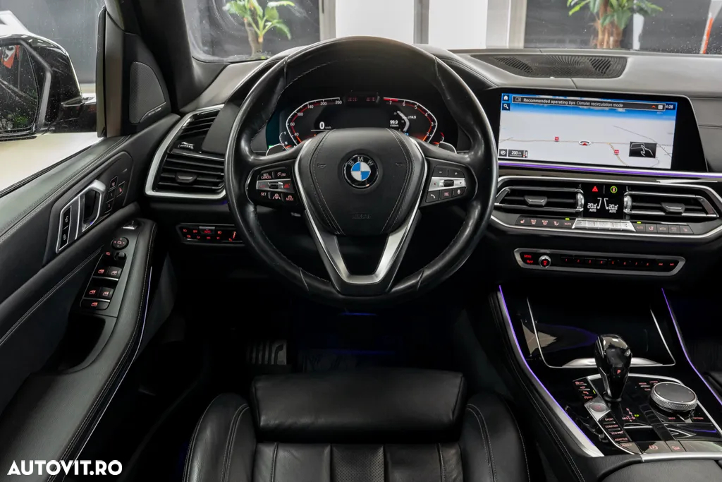 BMW X5 xDrive40i xLine - 32