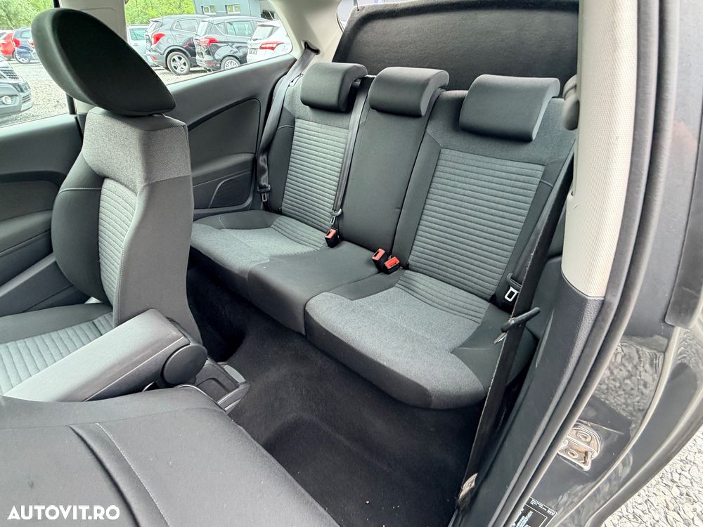 Volkswagen Polo 1.6 TDI Comfortline - 16