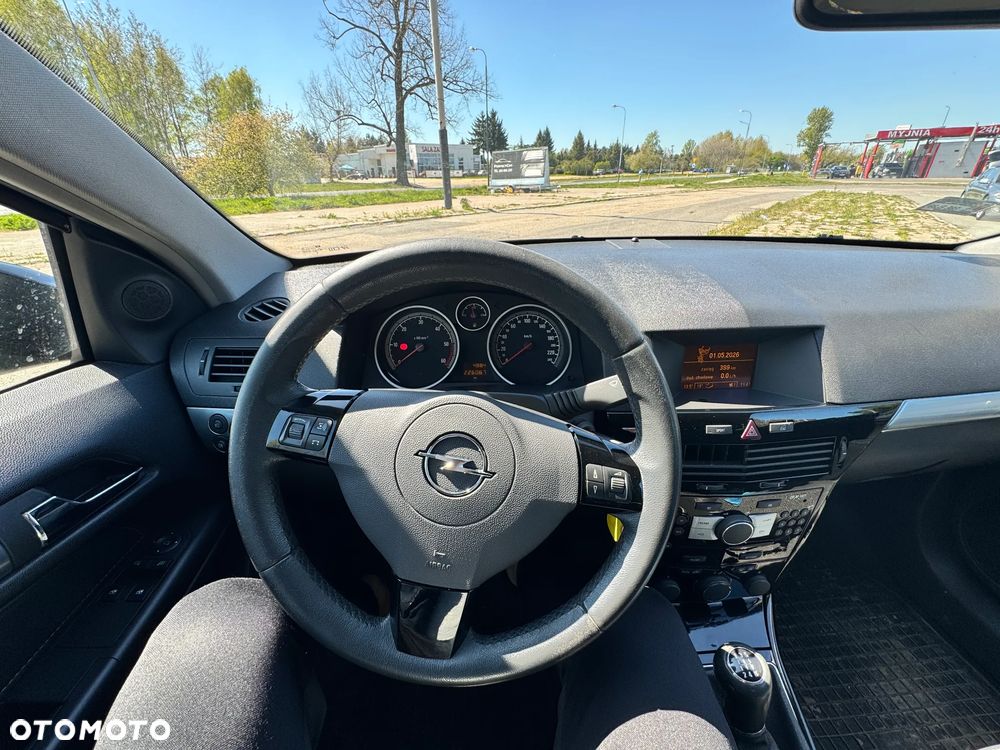 Opel Astra 1.7 CDTI - 13