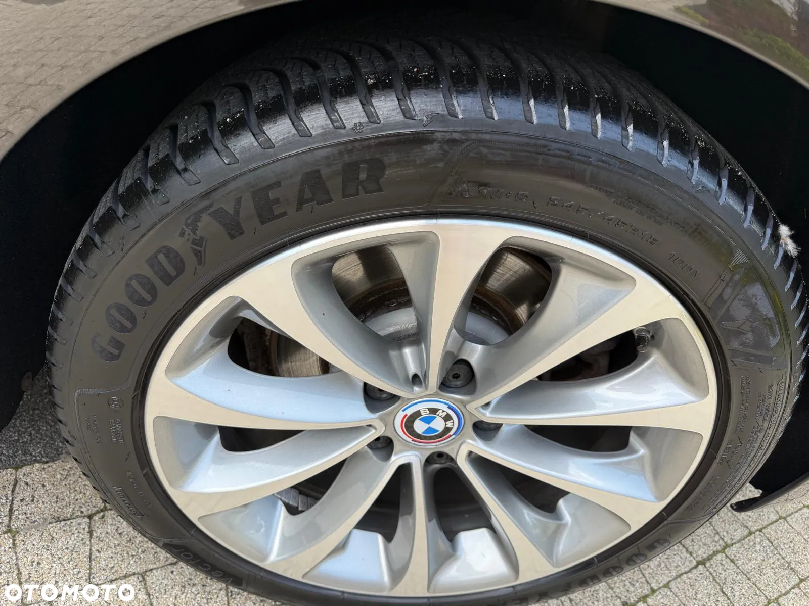 BMW Seria 5 525d Sport-Aut Luxury Line - 22