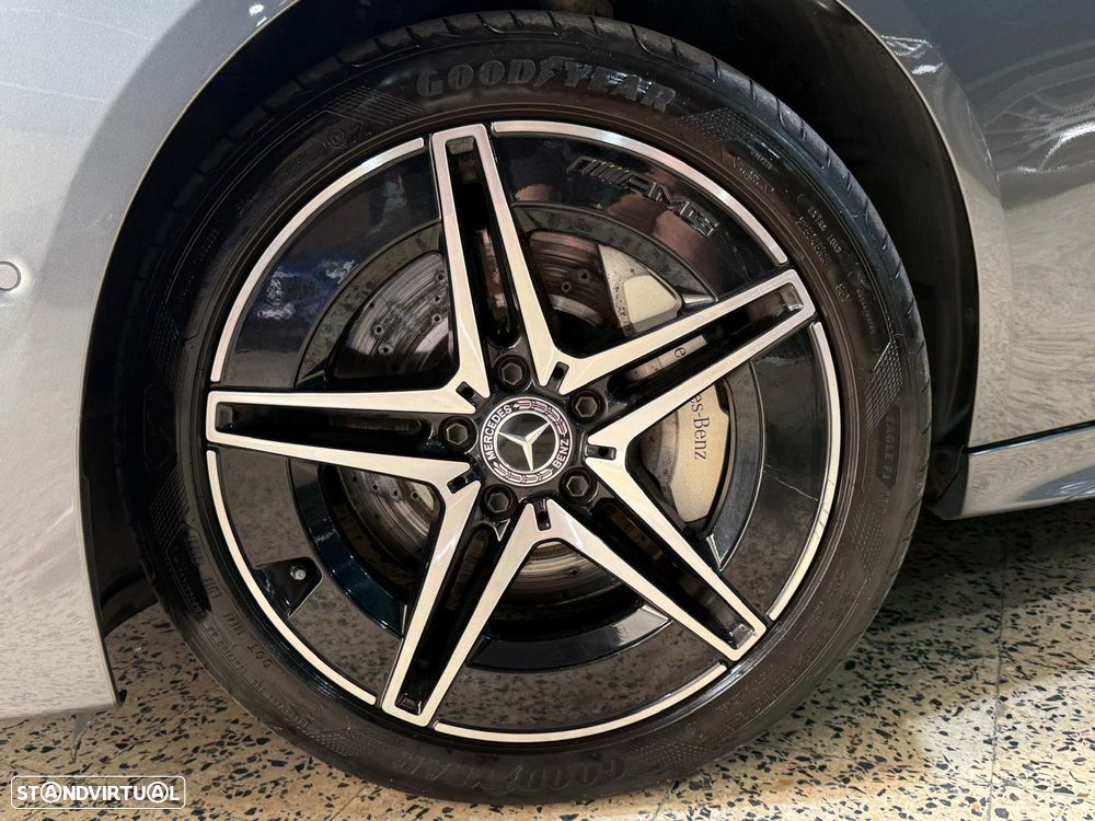 Mercedes-Benz C 300 e AMG Line - 11