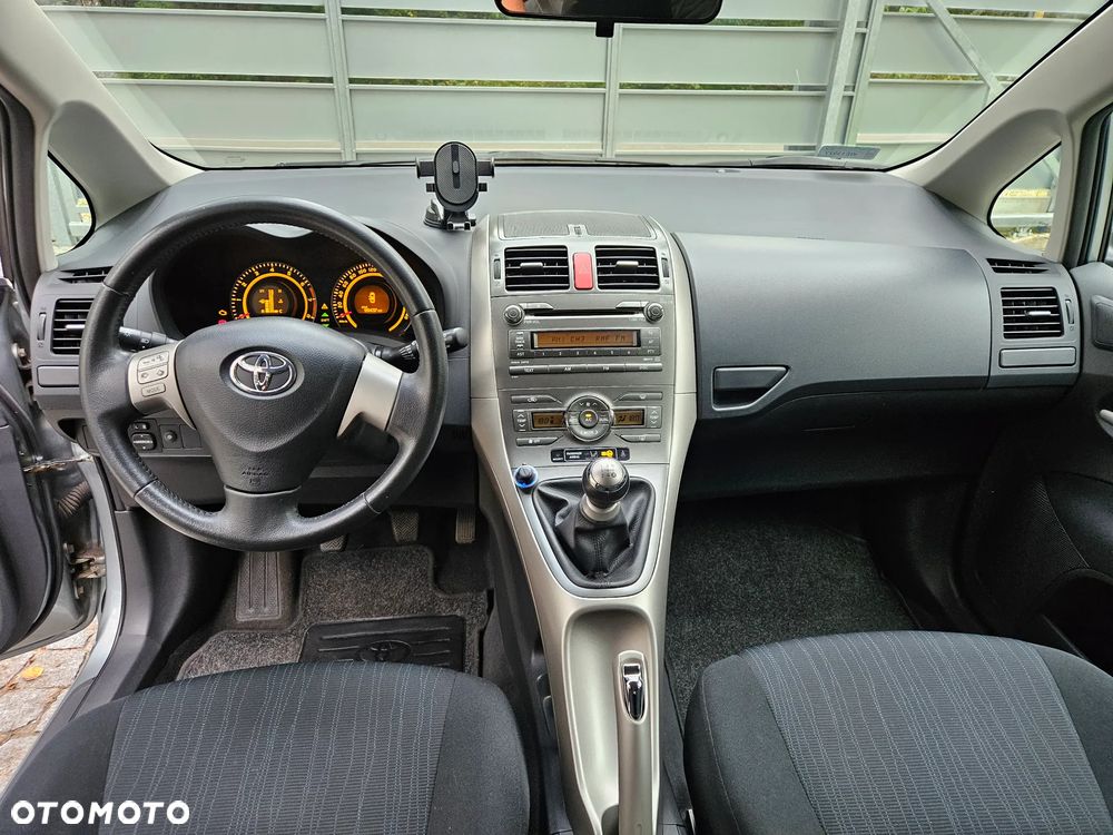 Toyota Auris 1.6 VVT-i Sol - 7