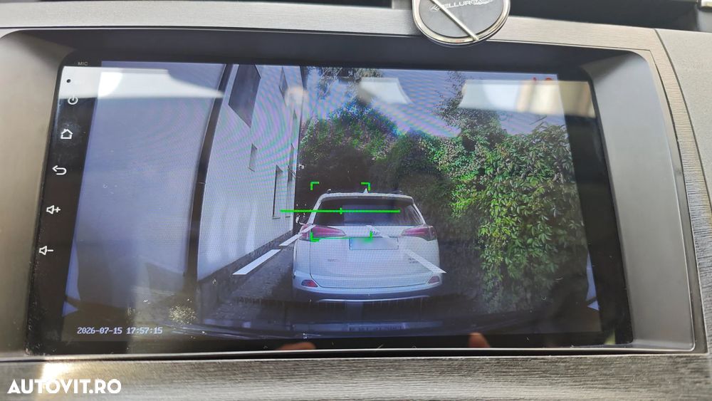 Toyota Prius - 22