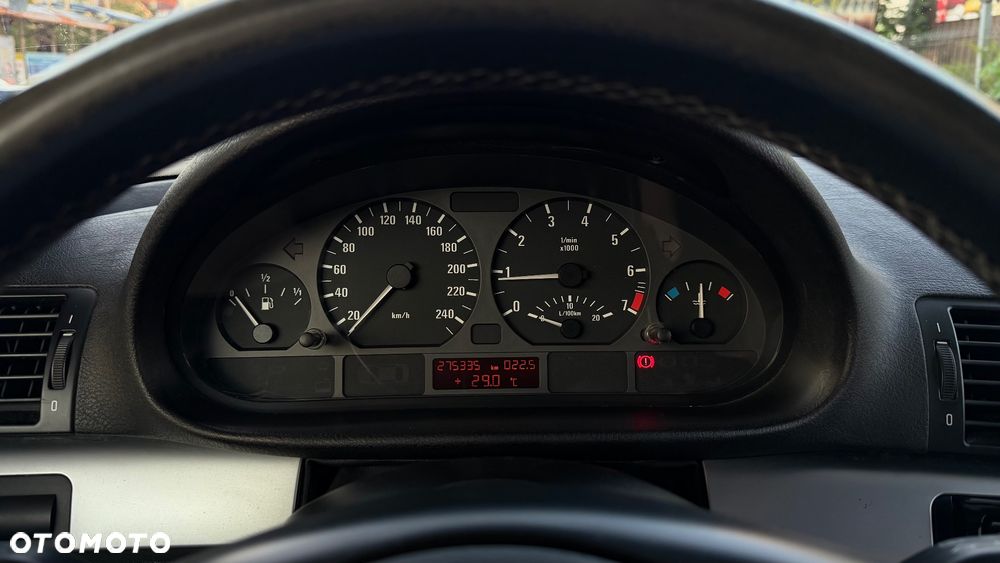 BMW Seria 3 - 18