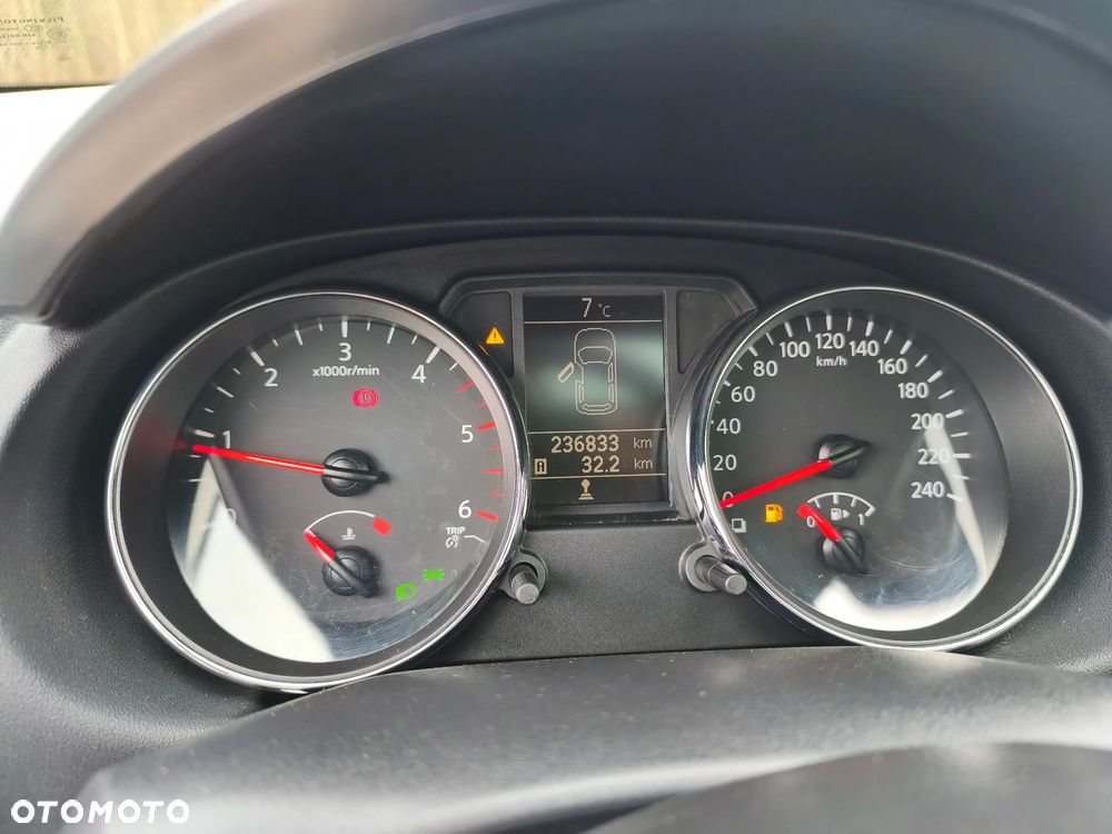 Nissan Qashqai 1.5 dCi Tekna+ - 30