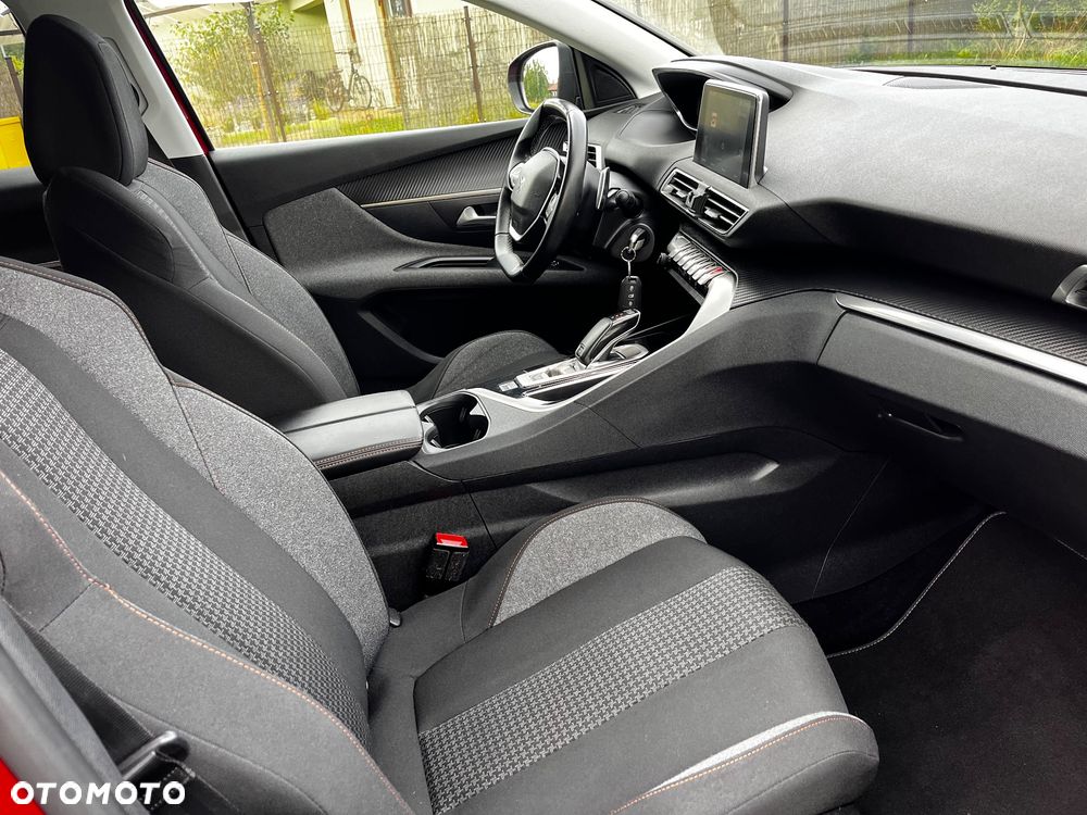 Peugeot 3008 PureTech 130 Stop & Start GPF EAT8 Active Pack - 23