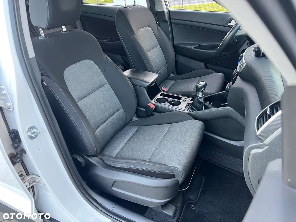 Hyundai Tucson 1.6 GDi Comfort 2WD - 18