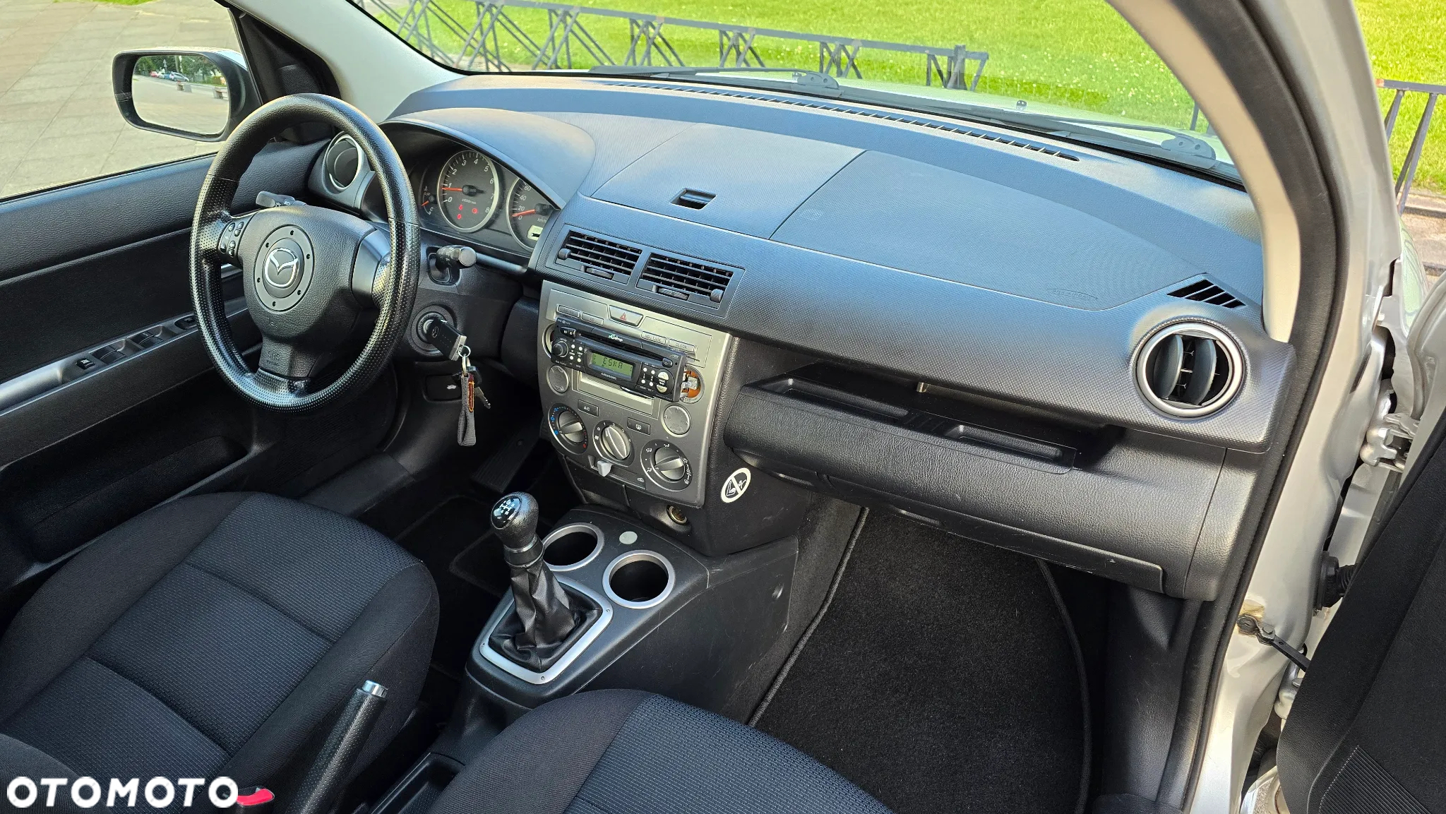 Mazda 2 - 11