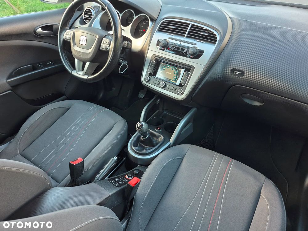 Seat Altea 1.2 TSI (Ecomotive) Start & Stop Reference Copa - 15