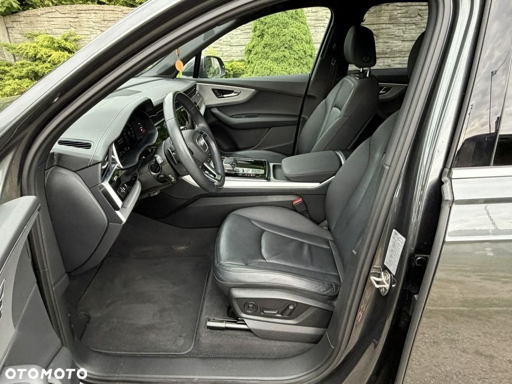 Audi Q7 50 TDI mHEV Quattro S Line Tiptr - 12