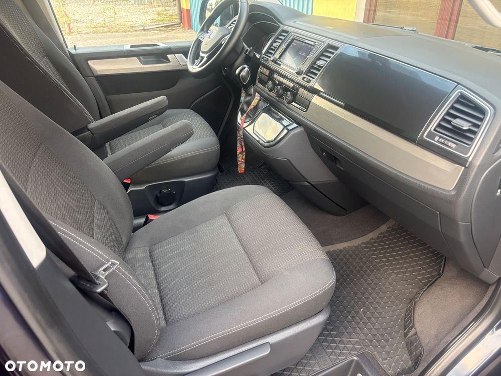Volkswagen Multivan 2.0 TDI L1 Comfortline DSG - 12