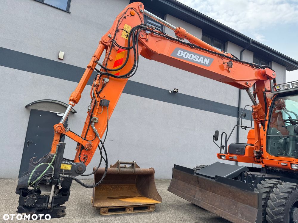 Doosan Dx 140 w - 5
