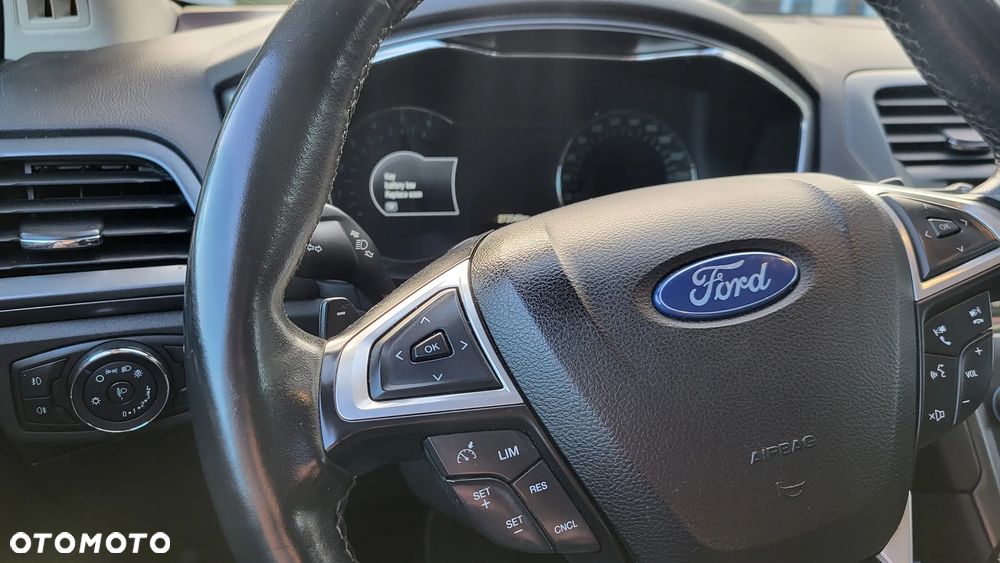 Ford Mondeo - 18