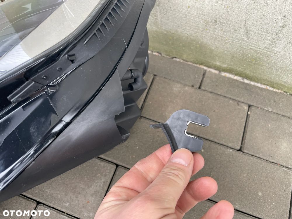 LAMPA PRZEDNIA LEWA AUDI A6 C7  2010-2014 - NOWA - 2