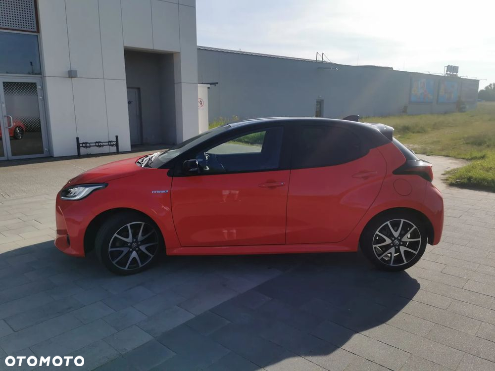 Toyota Yaris Hybrid 1.5 Premiere Edition - 6