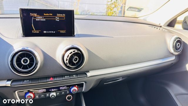 Audi A3 Sportback - 4